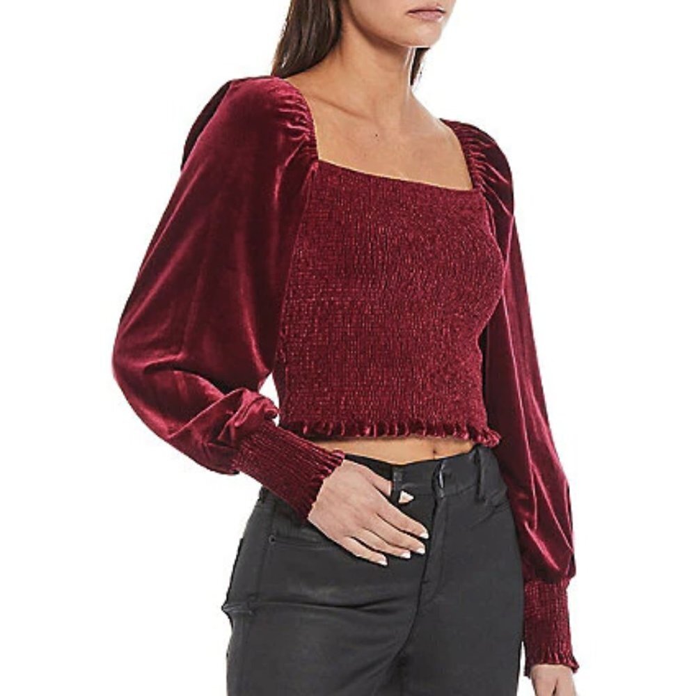 NWT Gianni Bini Angel Velvet Square Neck Smocked Bodice Long Balloon Sleeve Top